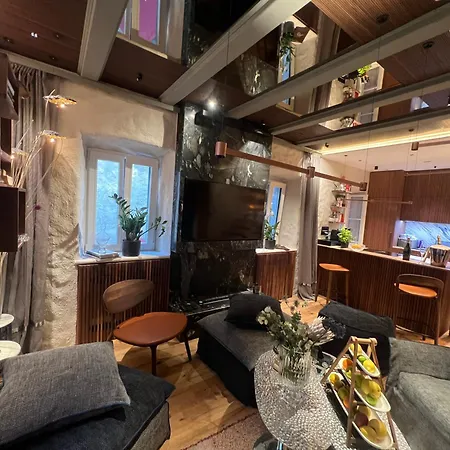 La E Bella I Willa *