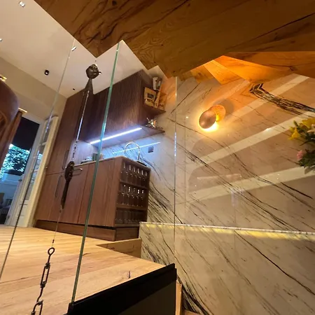 La E Bella I Villa *