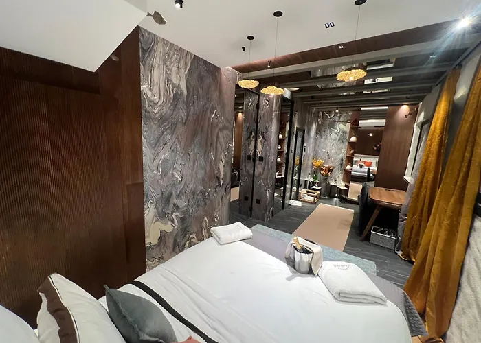 فيلة La E Bella I