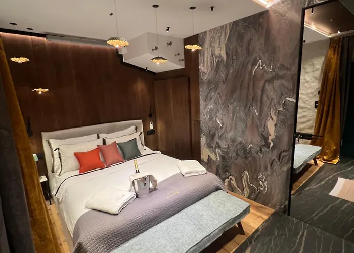 La E Bella I * دوبروفينك