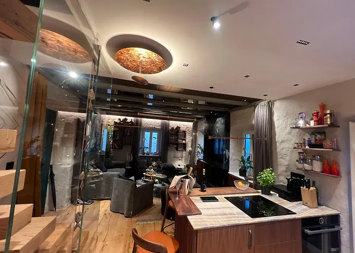 La E Bella I فيلة *