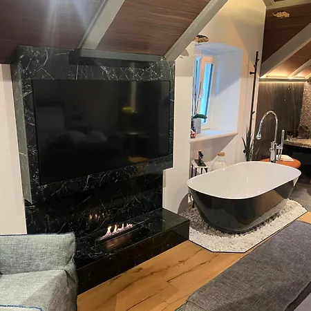 Villa La E Bella I *